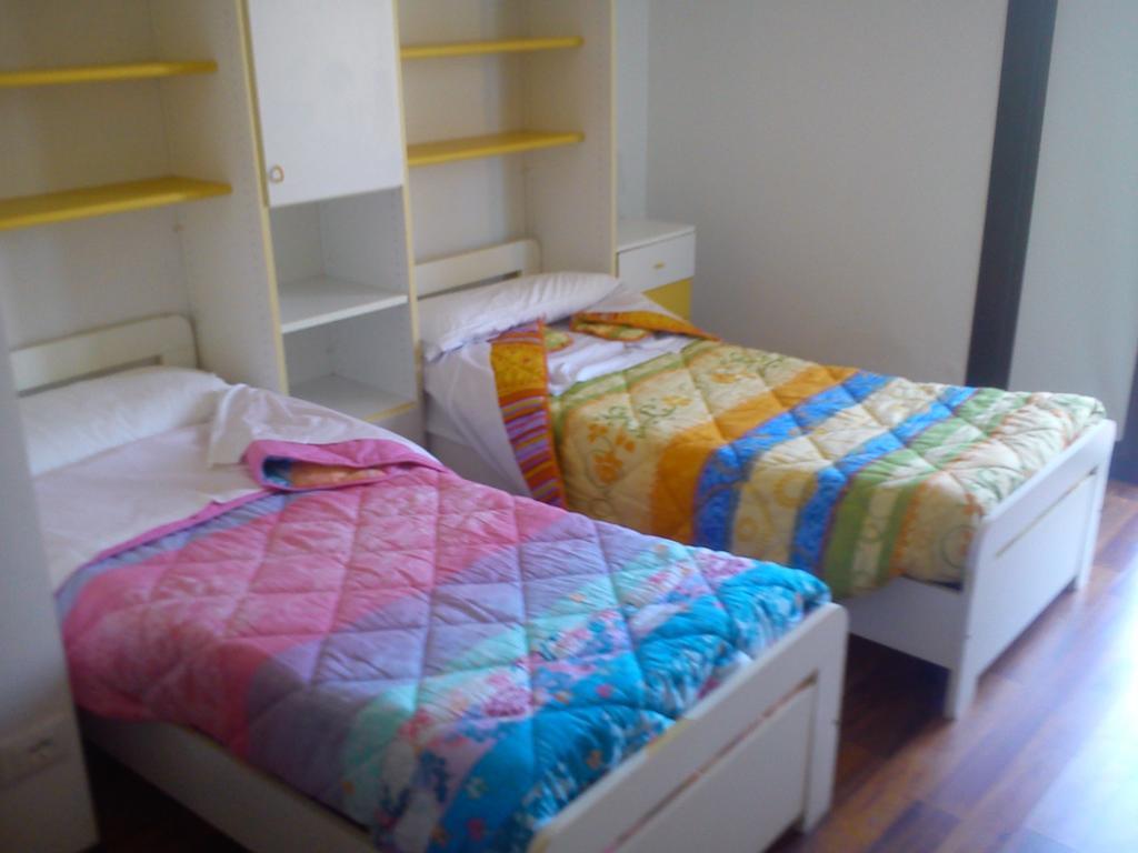 Casa Vacanza Holiday Villa Pieris Ngoại thất bức ảnh