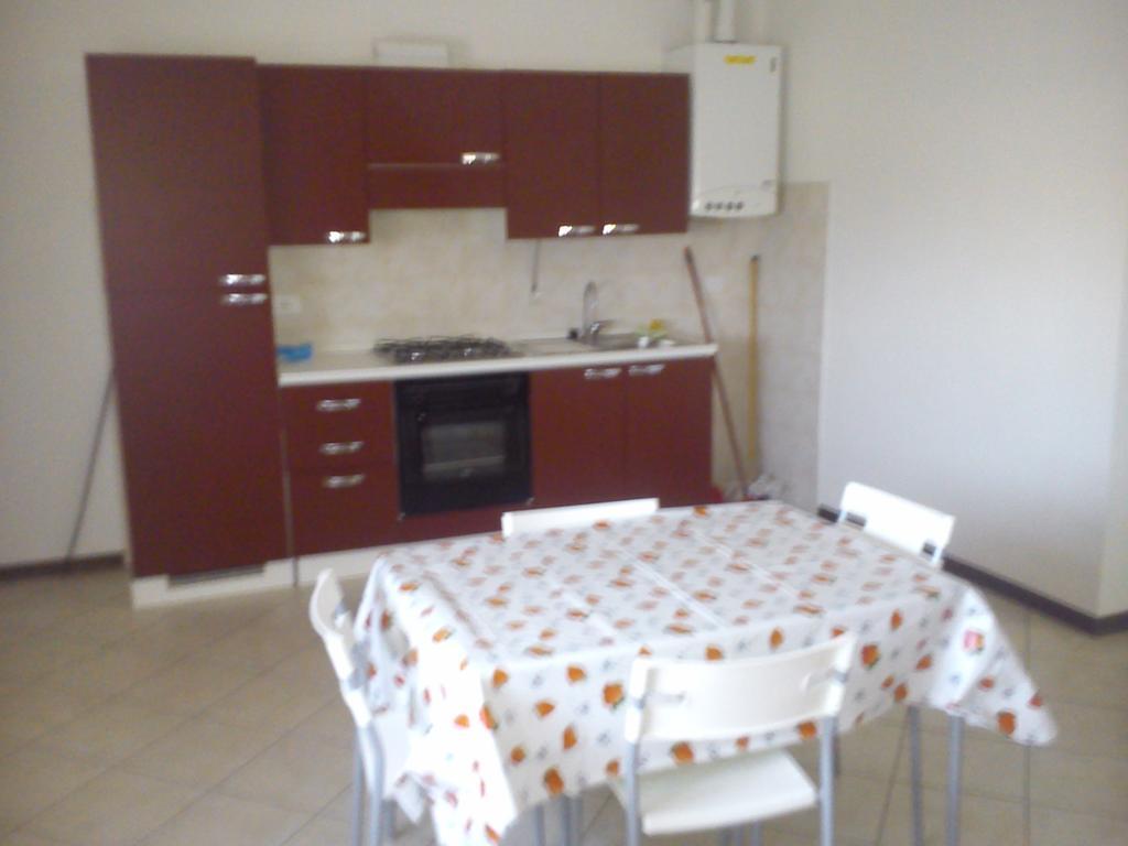 Casa Vacanza Holiday Villa Pieris Ngoại thất bức ảnh
